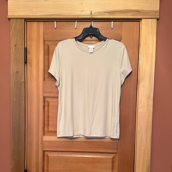 H&M Beige Short Sleeve Women's Tee - Picture 1 of 1
